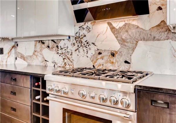 Patagonia Quartzite Countertops