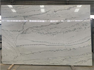Biela kvarcitová doska Macaubas