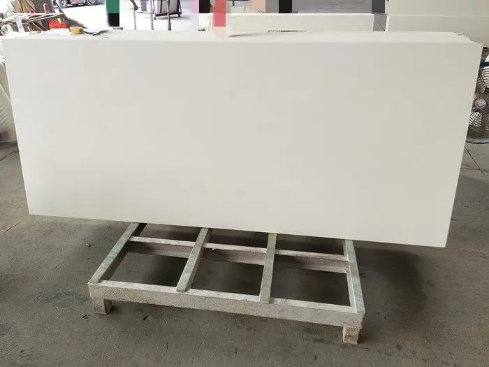 Absolútny biely kremeň