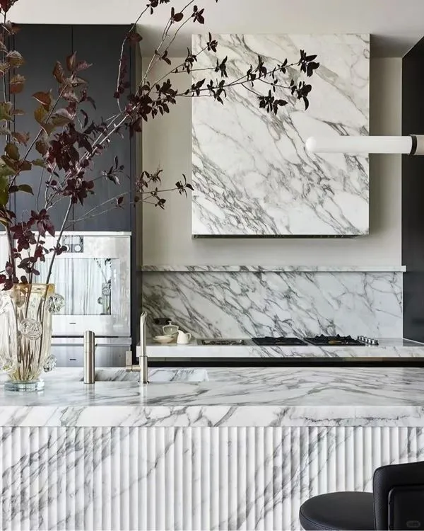 Mramorové dosky Arabescato