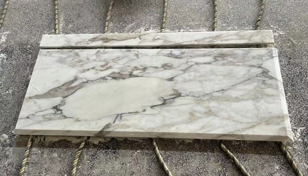 Calacatta Gold Vanity Top