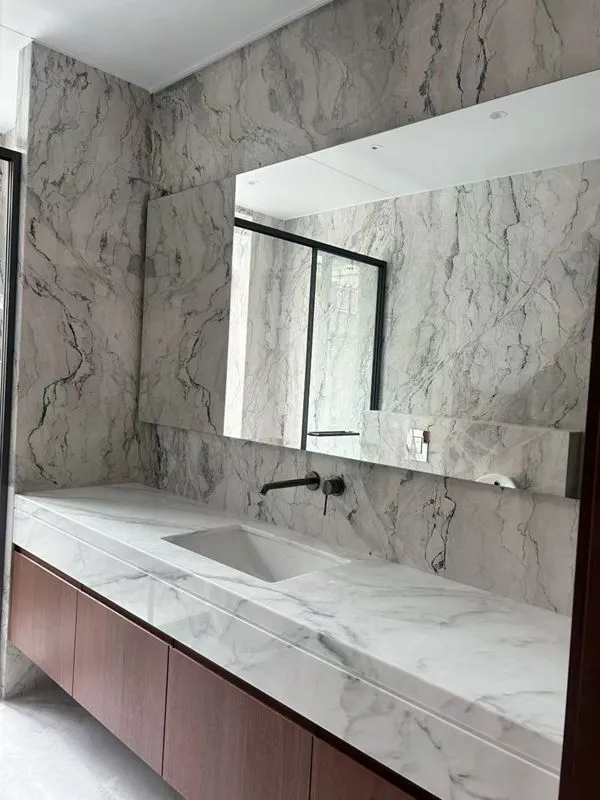 Calacatta mramorová kúpeľňa márnosť