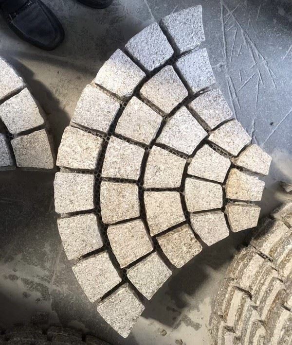 Sunset Gold Granite Fan-shaped Floor Tiles